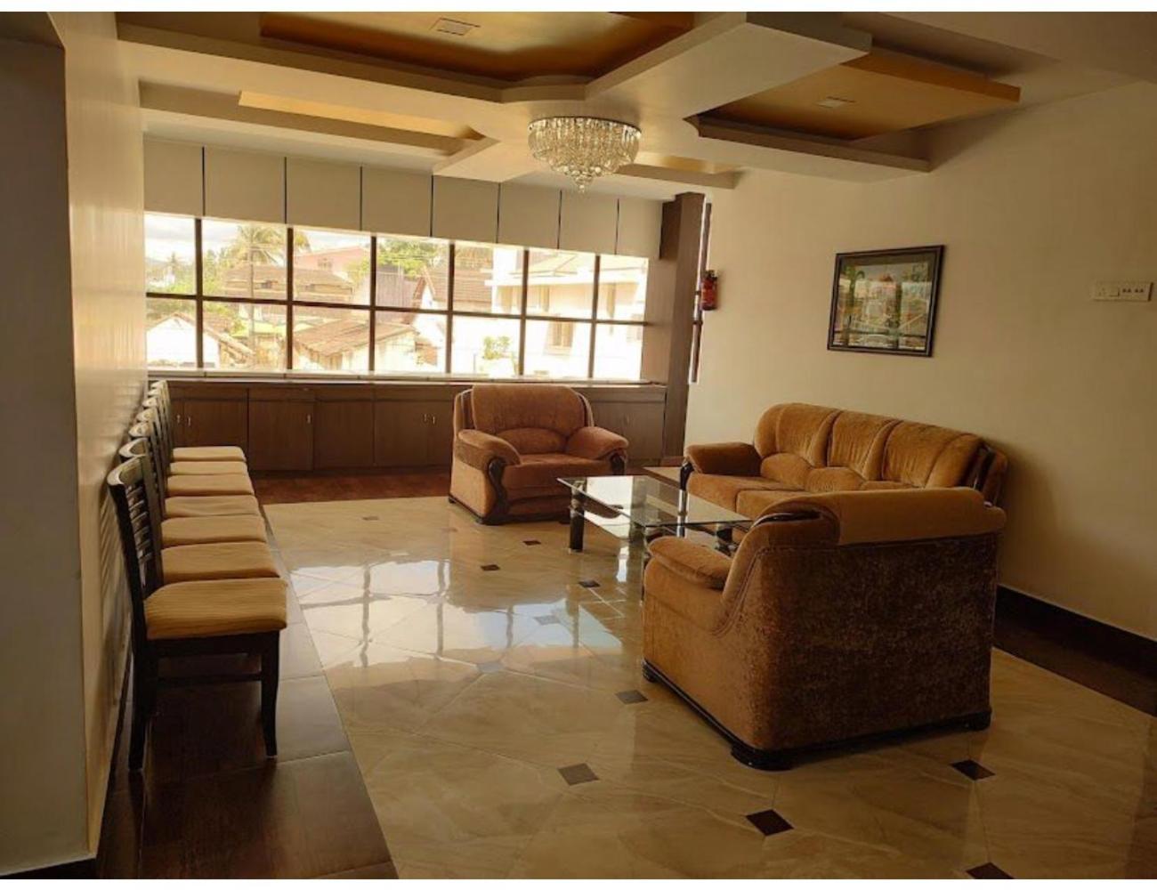 The Grand Krishna Luxury Hotel, Chikmagalūr Exterior foto