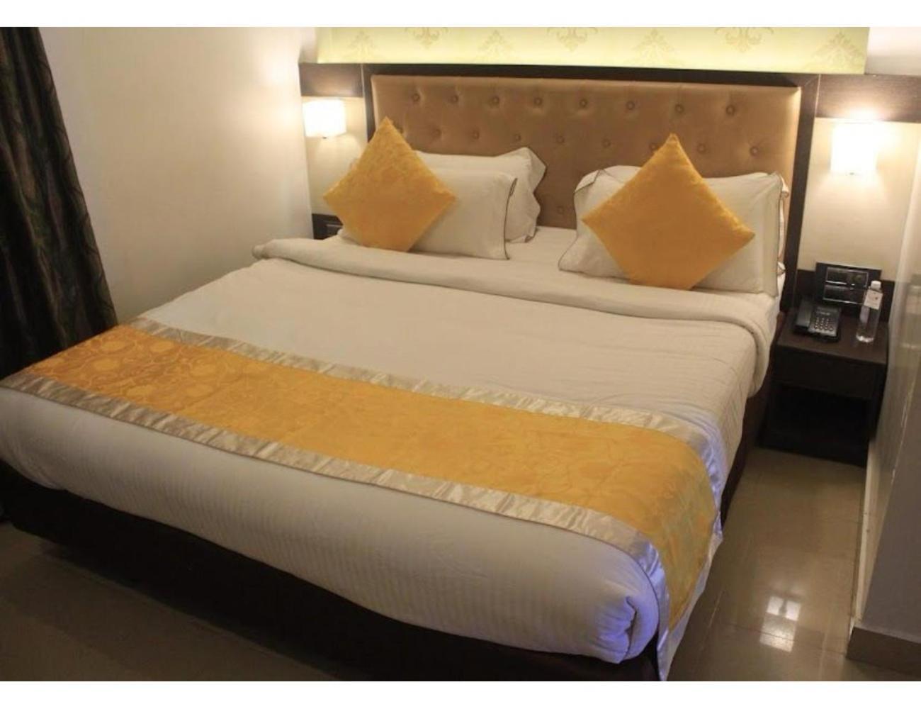The Grand Krishna Luxury Hotel, Chikmagalūr Exterior foto